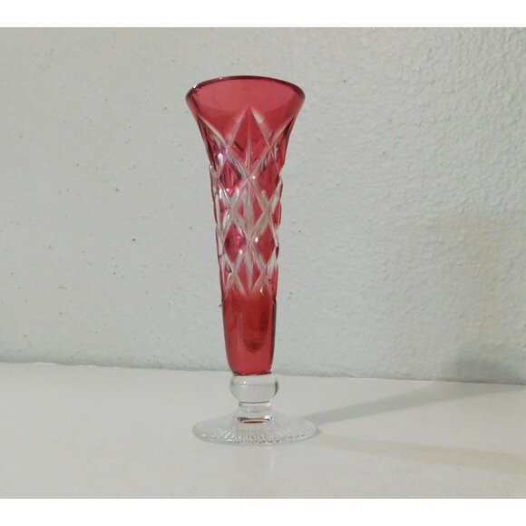 Vintage Cranberry Red Glass Bud Vase Diamond Cut Pattern Clear Pedestal Base - Picture 5 of 6